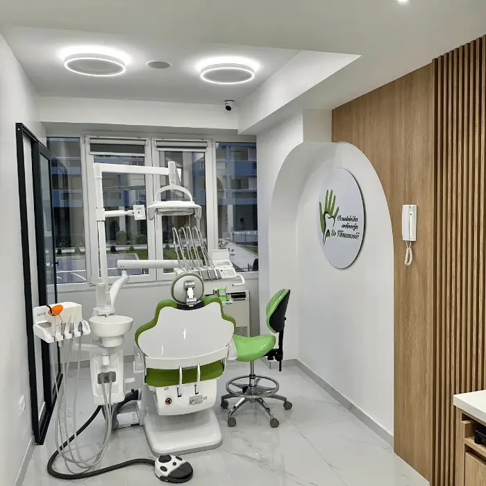 stomatoloska ordinacija dr filimanovic na prvom spratu